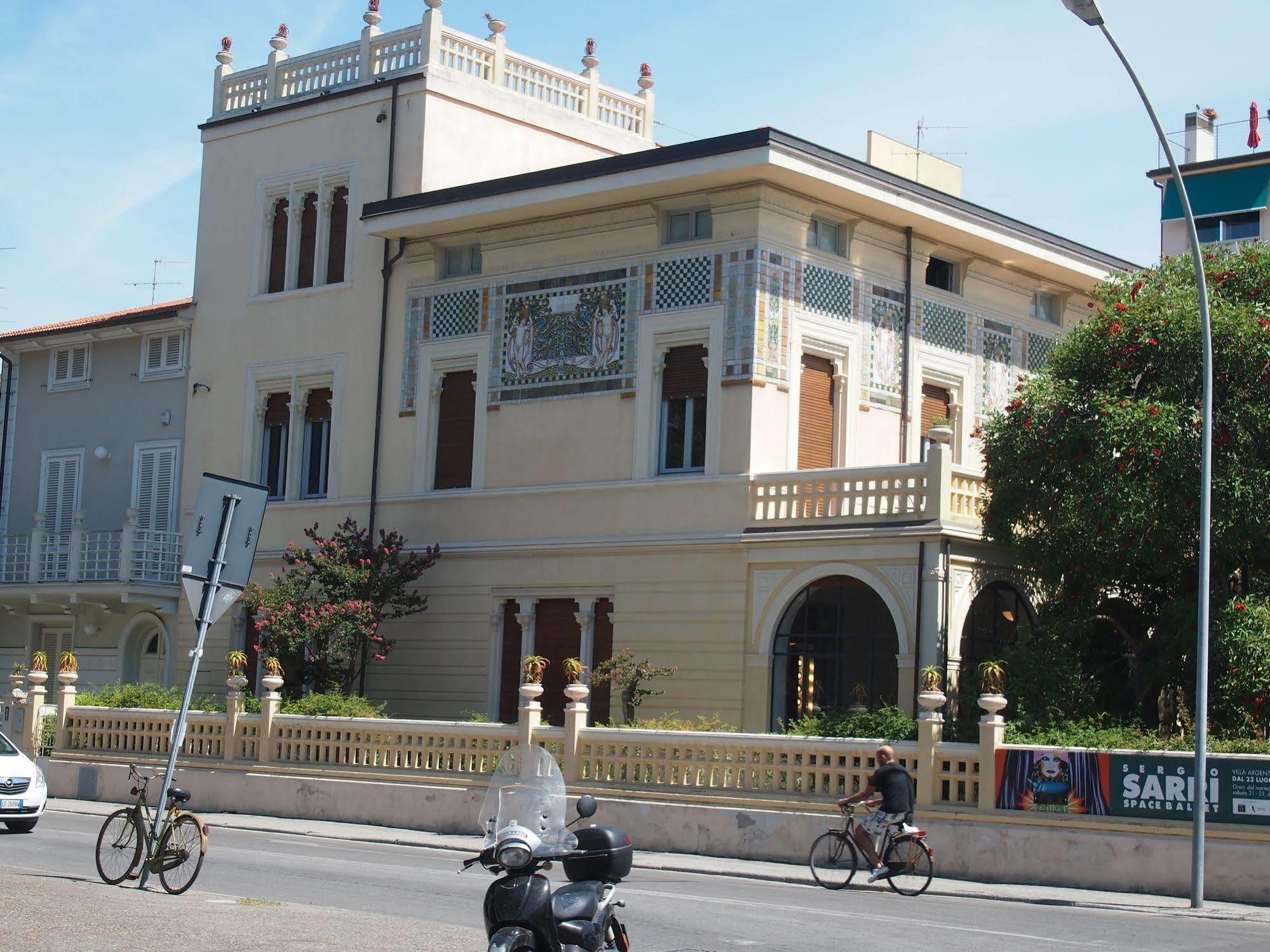 Hotel Massimo Viareggio